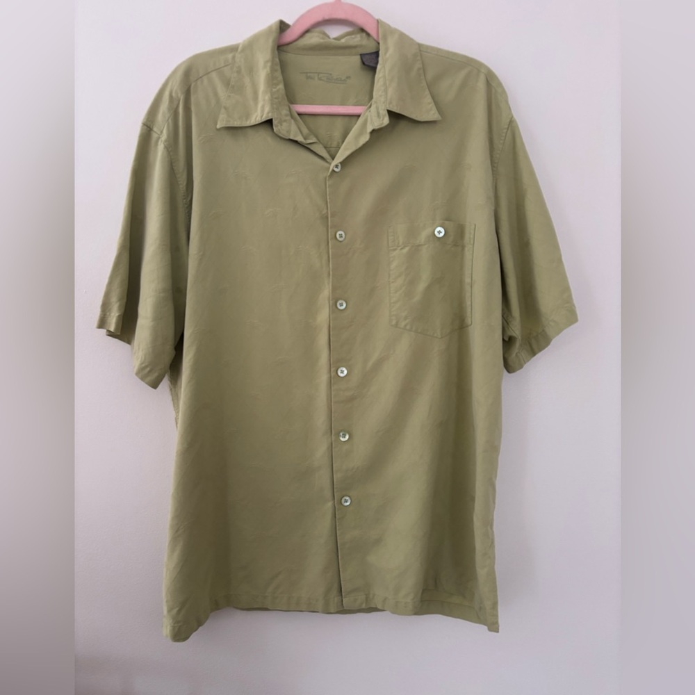 Tori Richard 100% Silk Pastel Light Green Short Shirt Button Up Large Palm Tree
